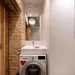The Parkside Ground-floor With Street Parking Апартаменты *