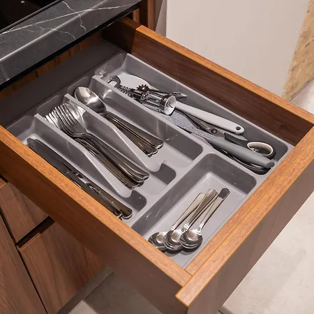 The Parkside Ground-floor With Street Parking *