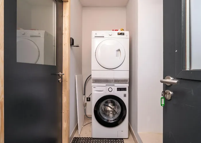 公寓 The Parkside Ground-floor With Street Parking